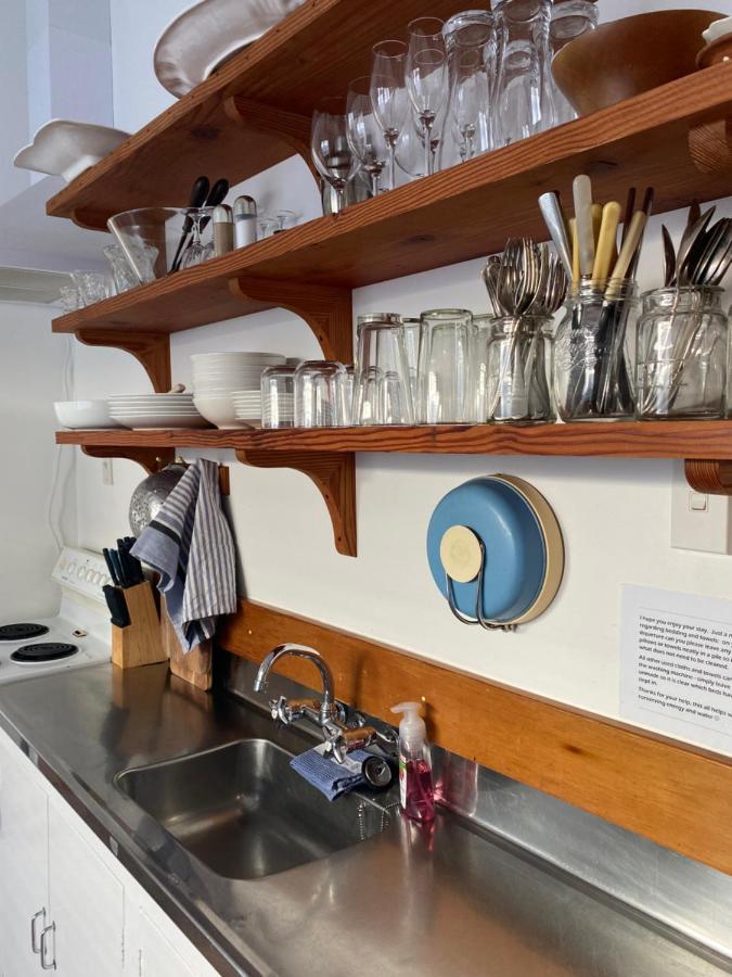 Wee Blue Bnb- Central Cosy Villa Тимару Экстерьер фото